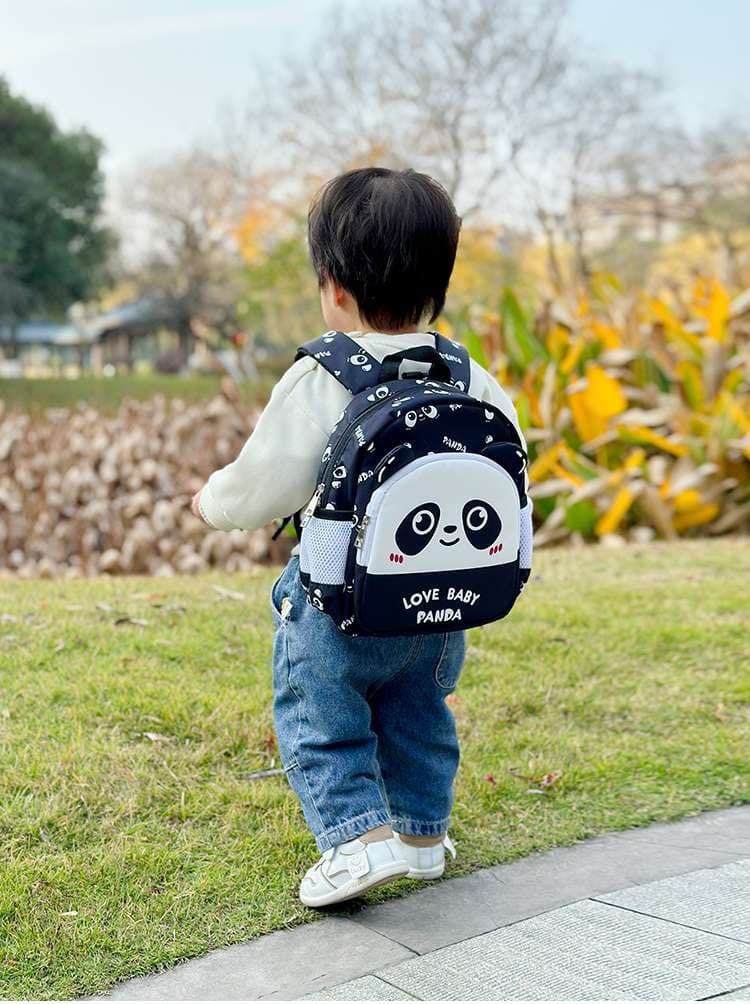 子どもリュック アウトドアにおすすめかわいいパンダの撥水キッズリュック