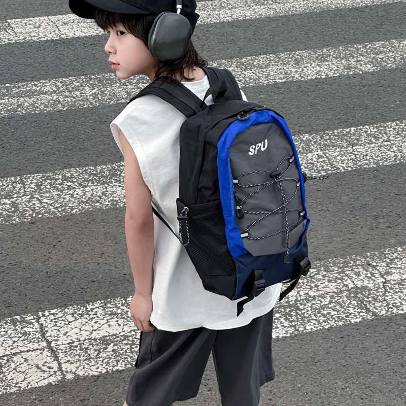 子どもリュック 冒険好きのお子様用バックパック
