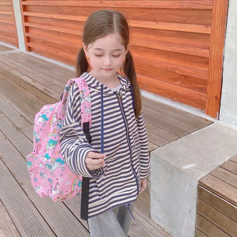 子どもリュック　通園・通学用かわいいユニコーン柄キッズリュック