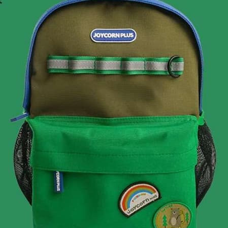 子どもリュック　おしゃれかわいい自然探検キッズリュック