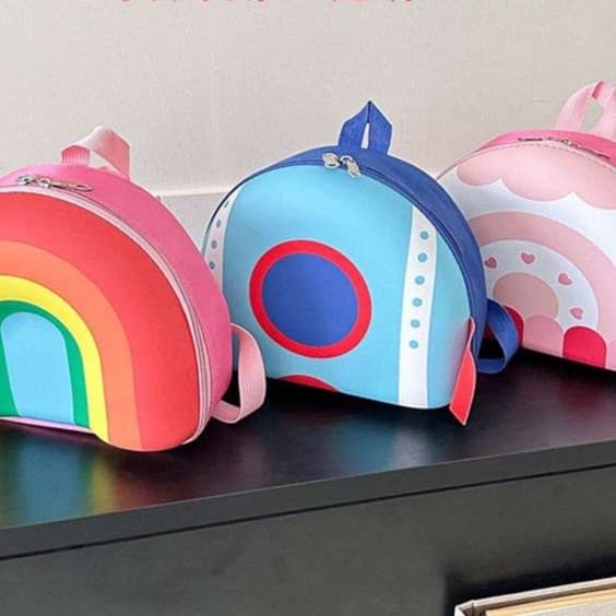 子どもリュック 虹色の夢かばん