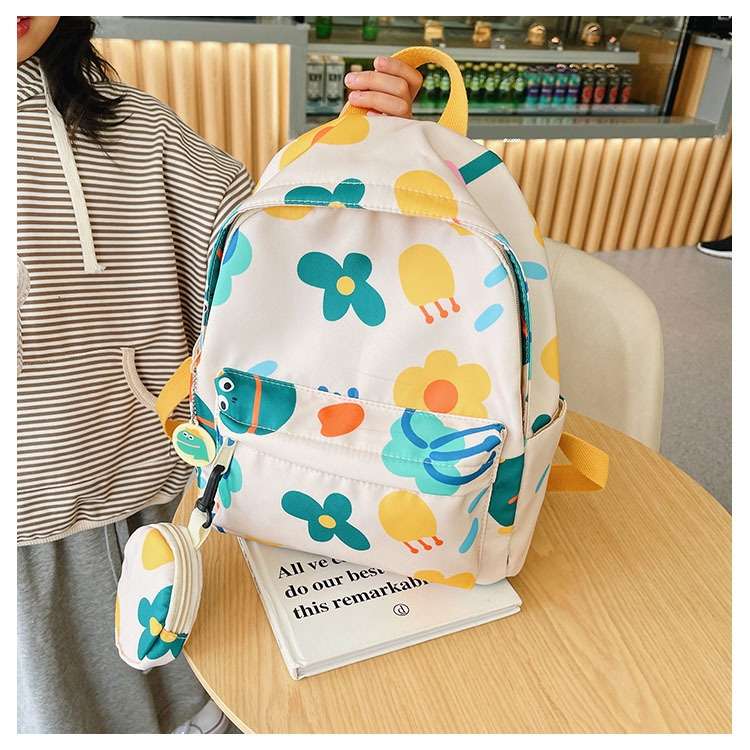 子どもリュック　お花いっぱい！かわいいリュックサック