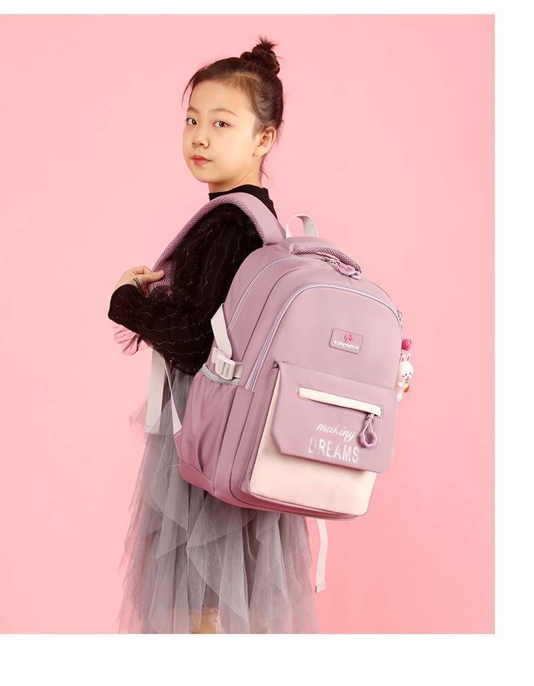 子どもリュック　 夢を育むふわふわ背負いかばん