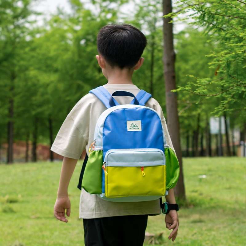 子どもリュック 軽量キッズ冒険リュック