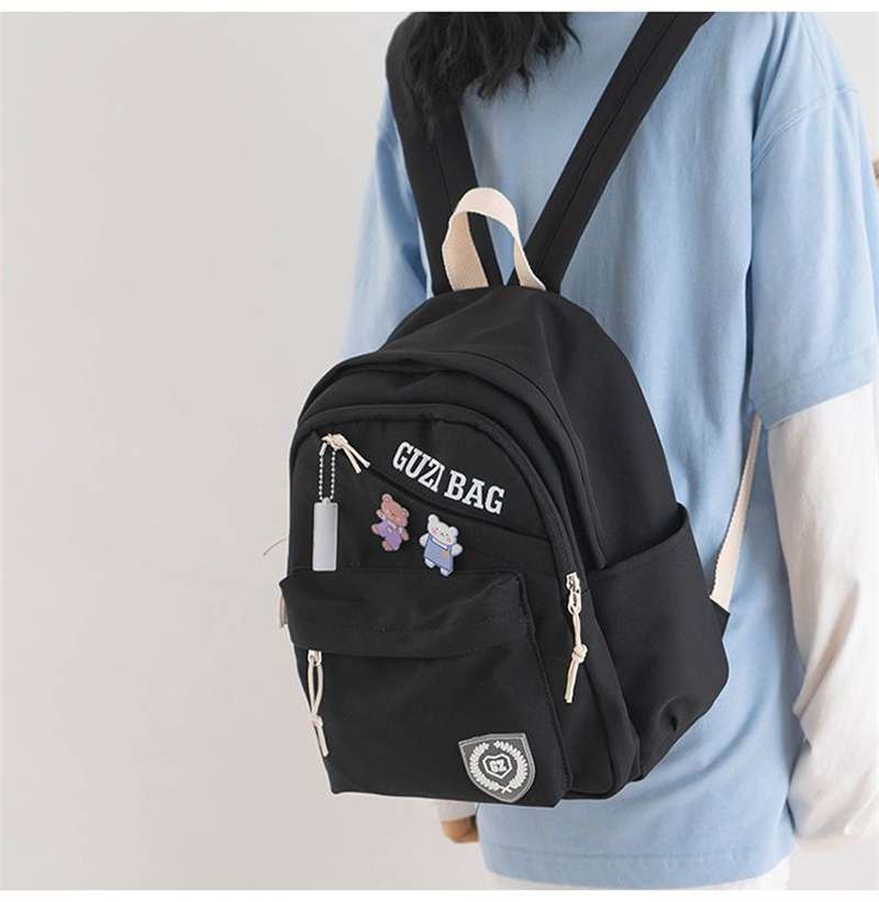 子どもリュック　かわいいキャラクター付きキッズリュック