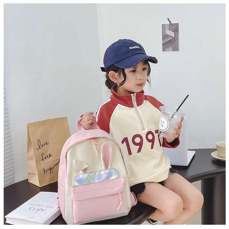 子どもリュック　うさぎ耳のかわいいキッズリュック