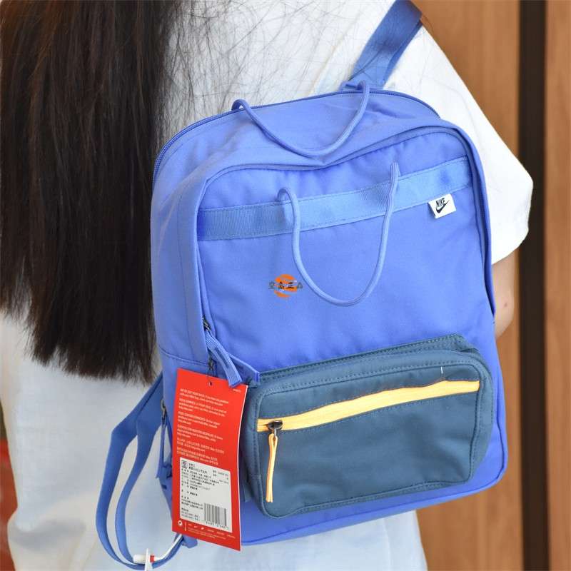 子どもリュック　アウトドア向けキッズリュック