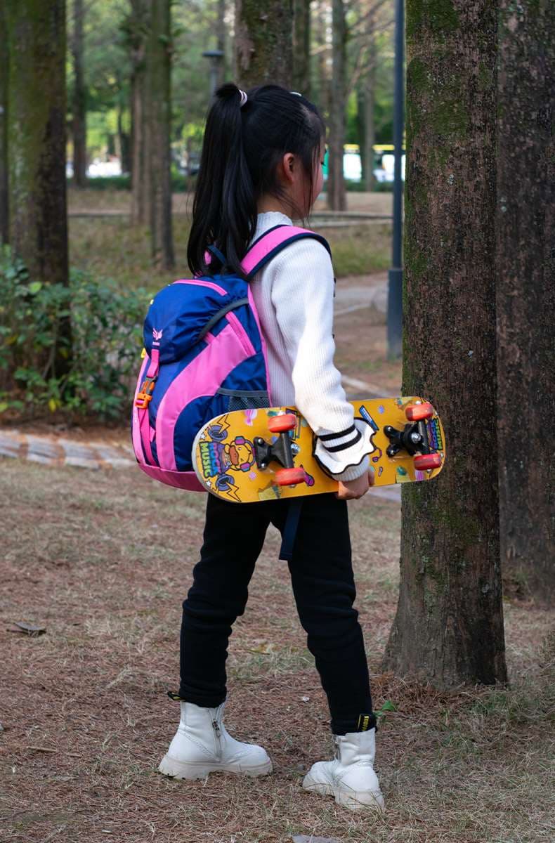 子どもリュック 子ども用15リットルアウトドアリュック