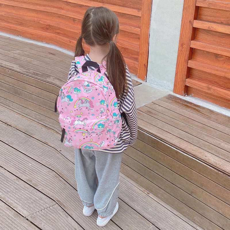 子どもリュック　通園・通学用かわいいユニコーン柄キッズリュック