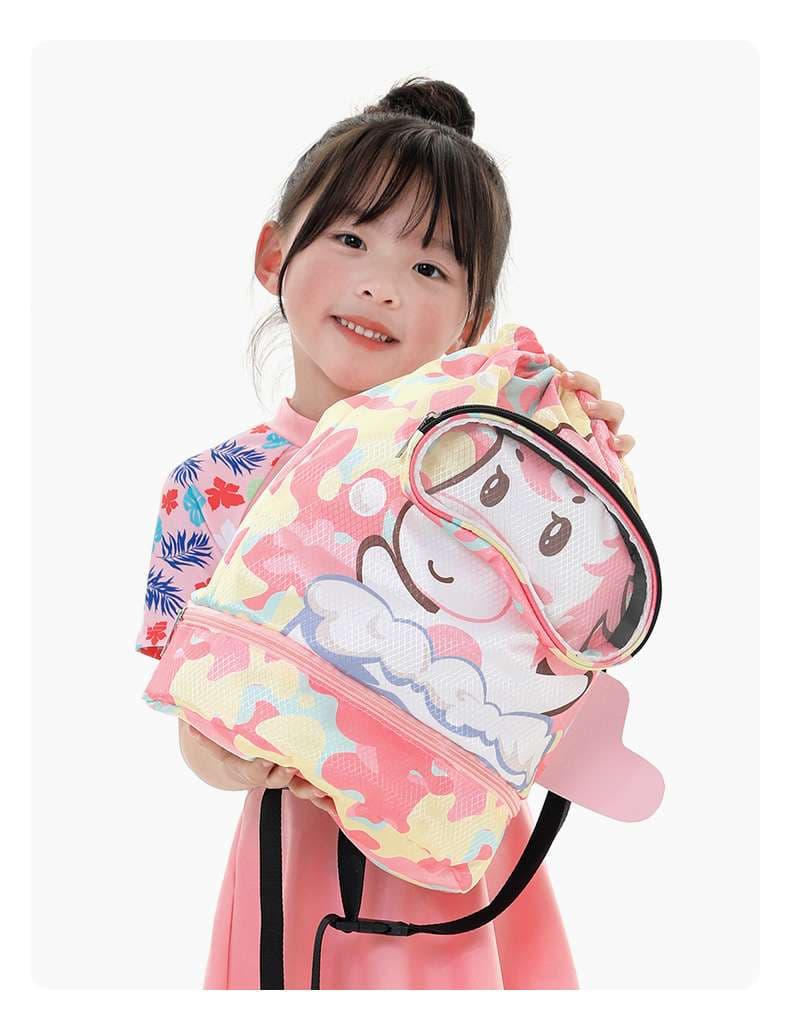 子どもリュック　うさぎさんと旅するキッズリュック