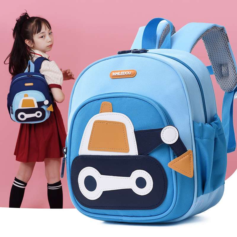 子どもリュック　乗り物デザインキッズリュック