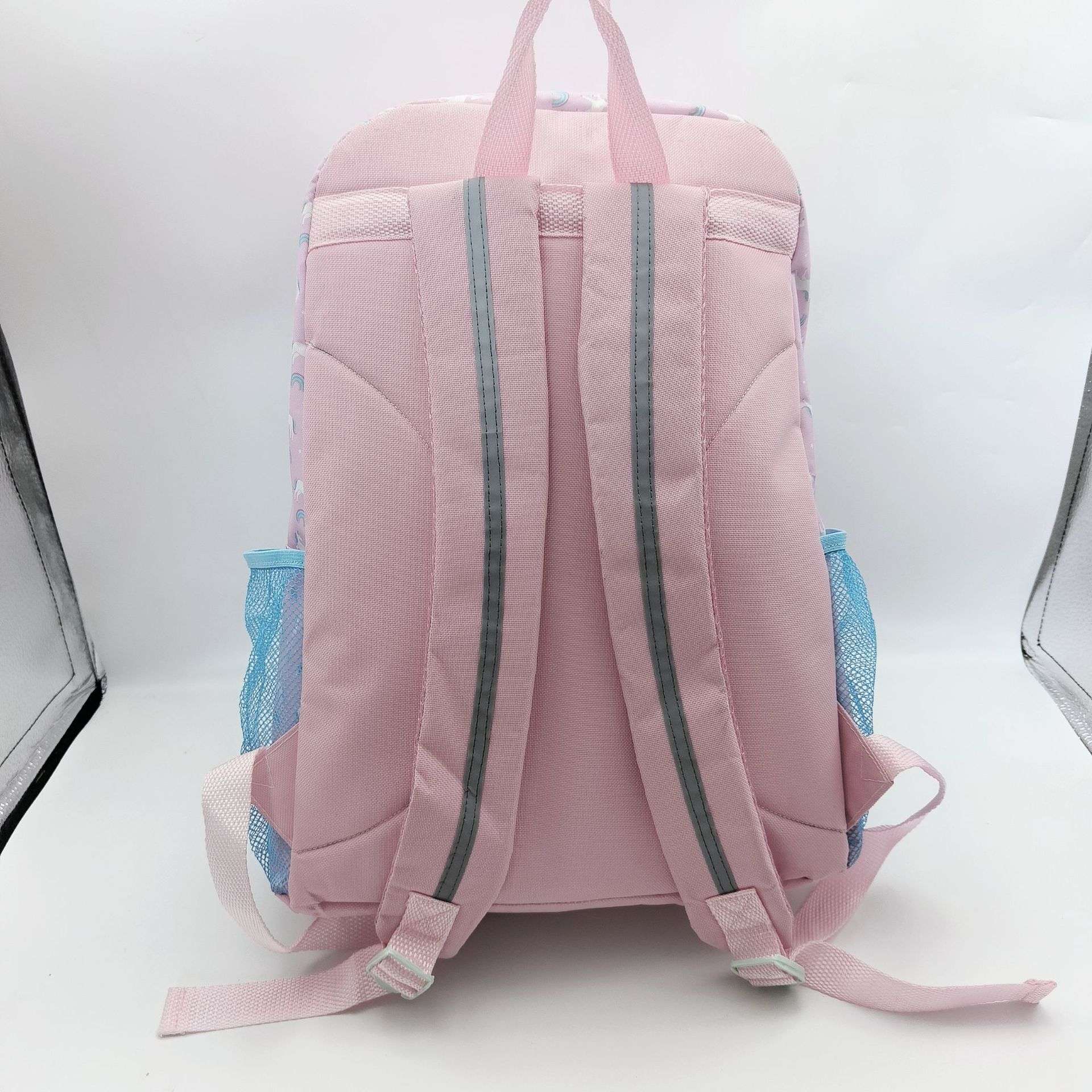 子どもリュック　ユニコーン柄キッズリュック