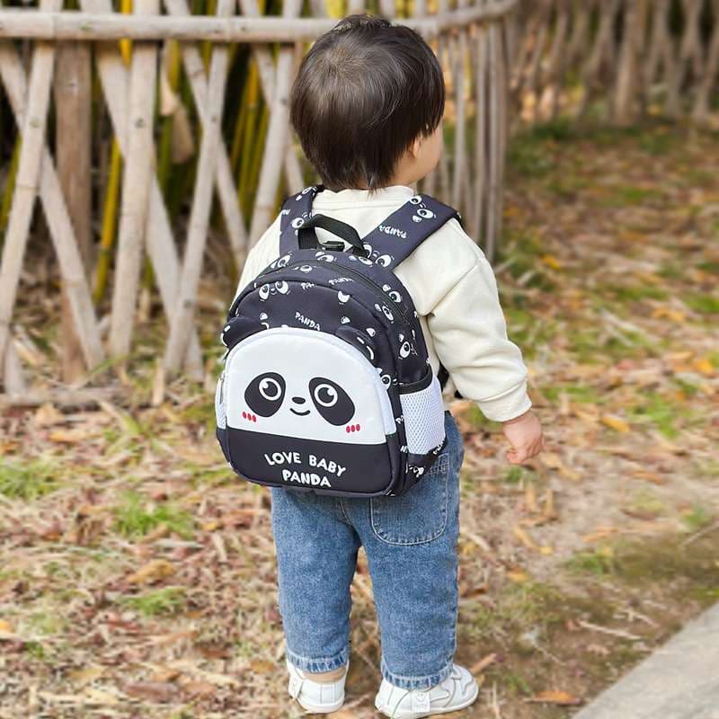 子どもリュック アウトドアにおすすめかわいいパンダの撥水キッズリュック