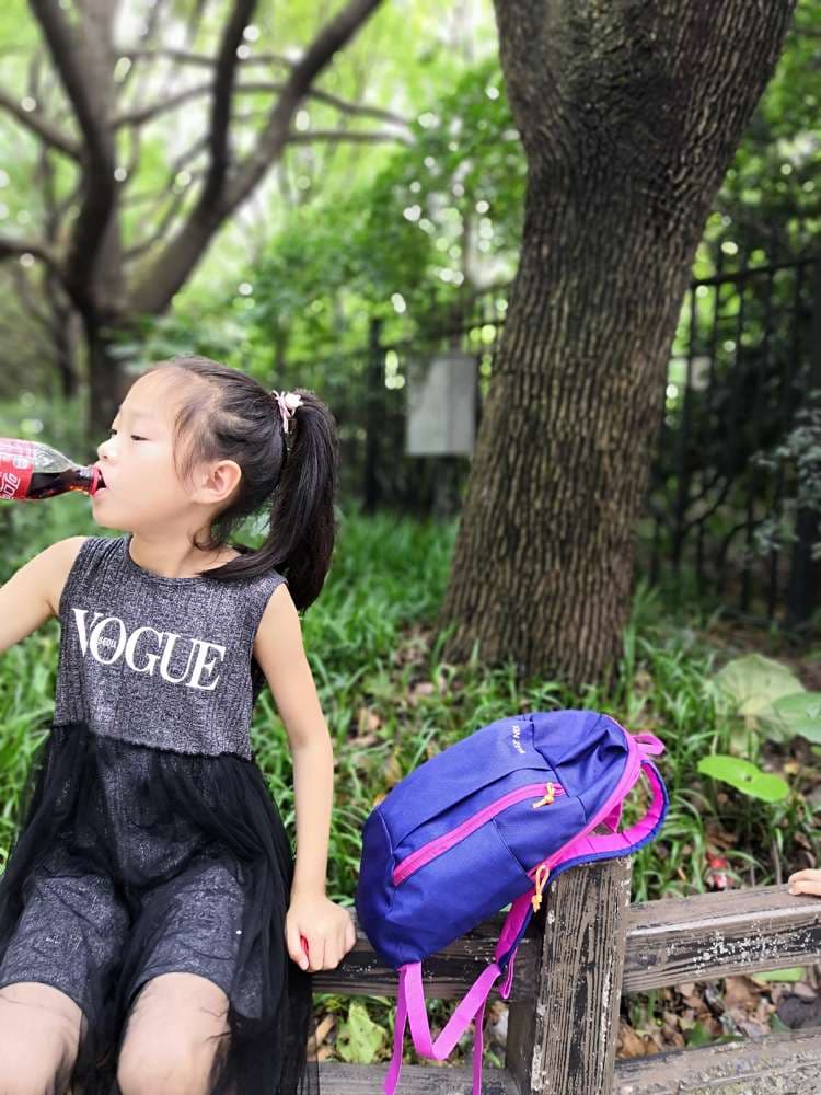 子どもリュック 子供用軽量登山リュック