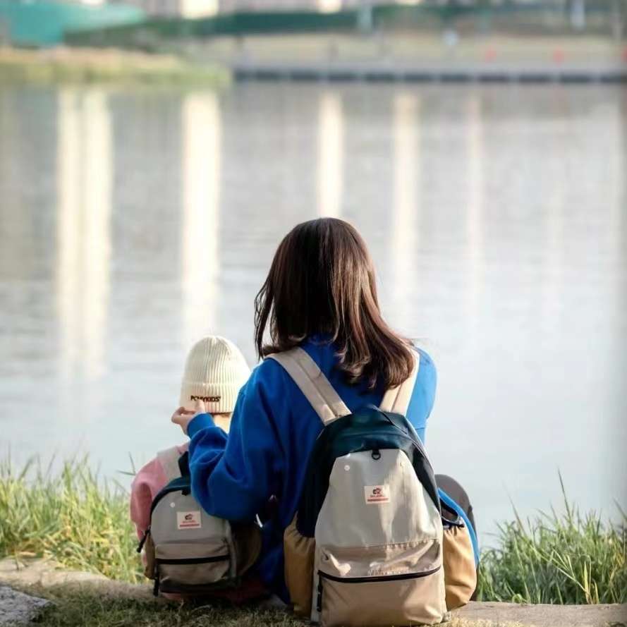子どもリュック 小さな冒険家のお出かけリュック