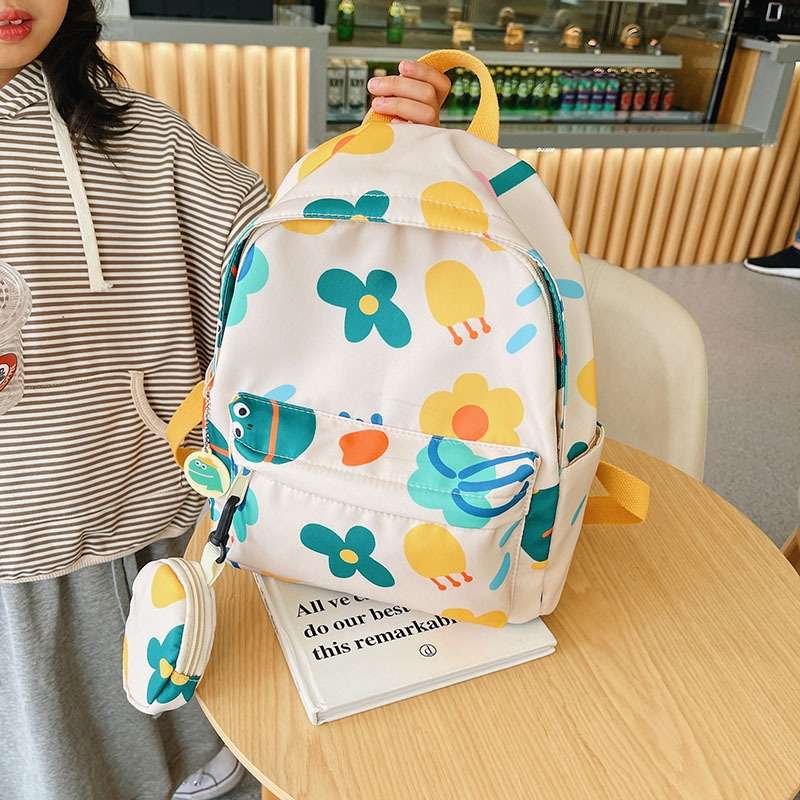 子どもリュック　お花いっぱい！かわいいリュックサック