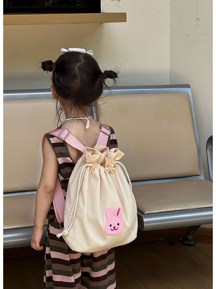 子どもリュック 動物モチーフの可愛いお出かけリュック