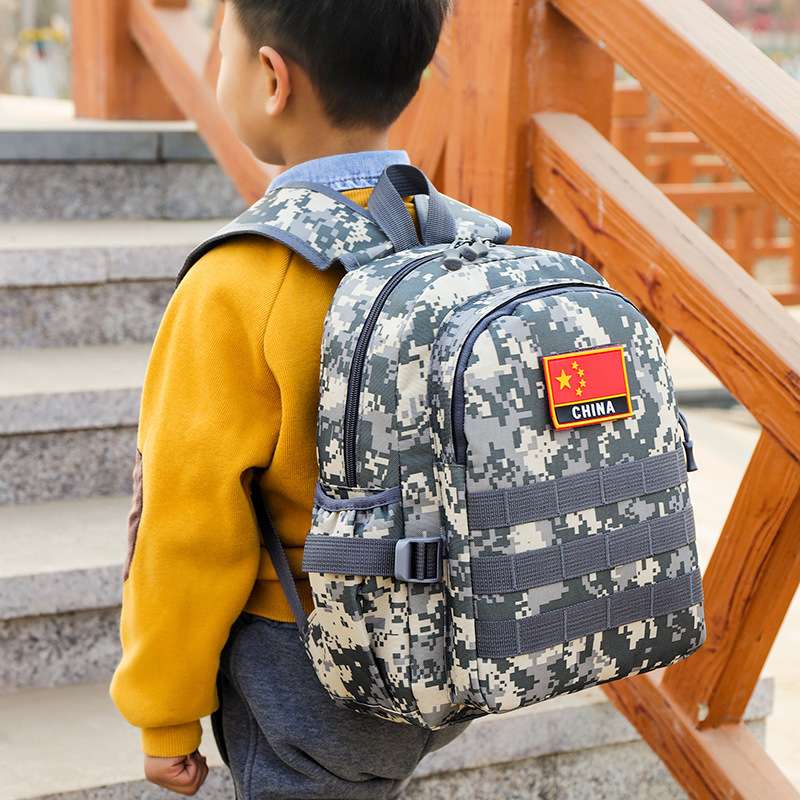 子どもリュック 迷彩柄バックパック
