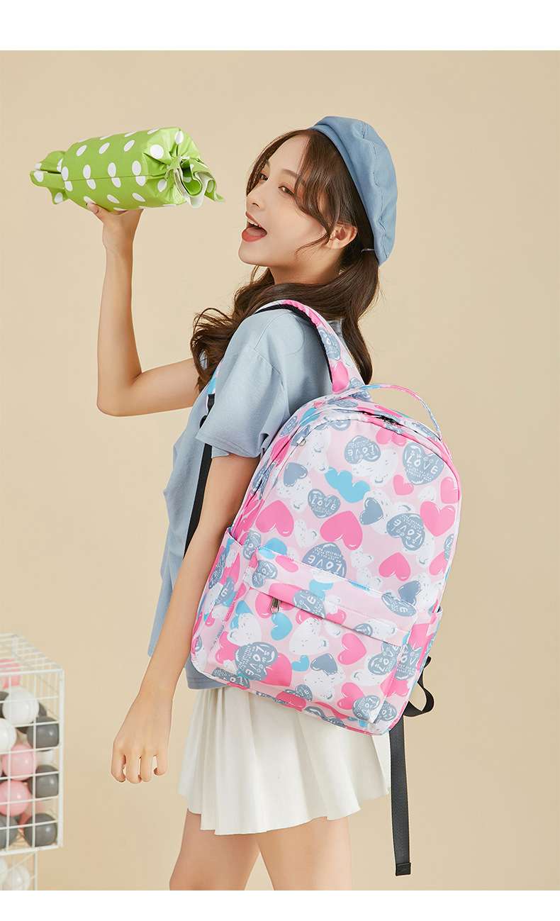 子どもリュック 愛情たっぷりハート柄リュック