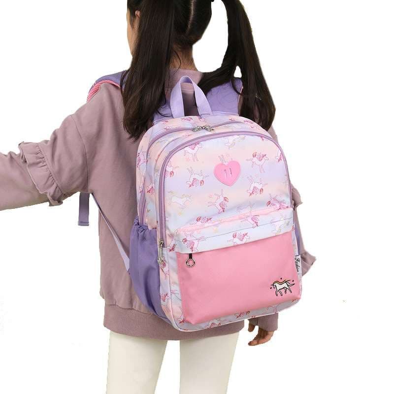 子どもリュック　ユニコーン柄のキッズリュック